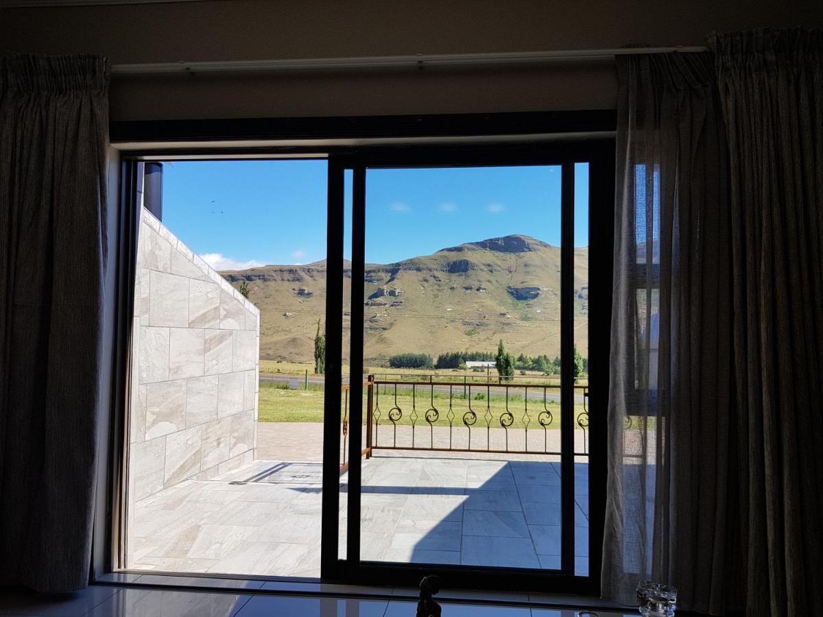 Willow Manor Clarens Luaran gambar